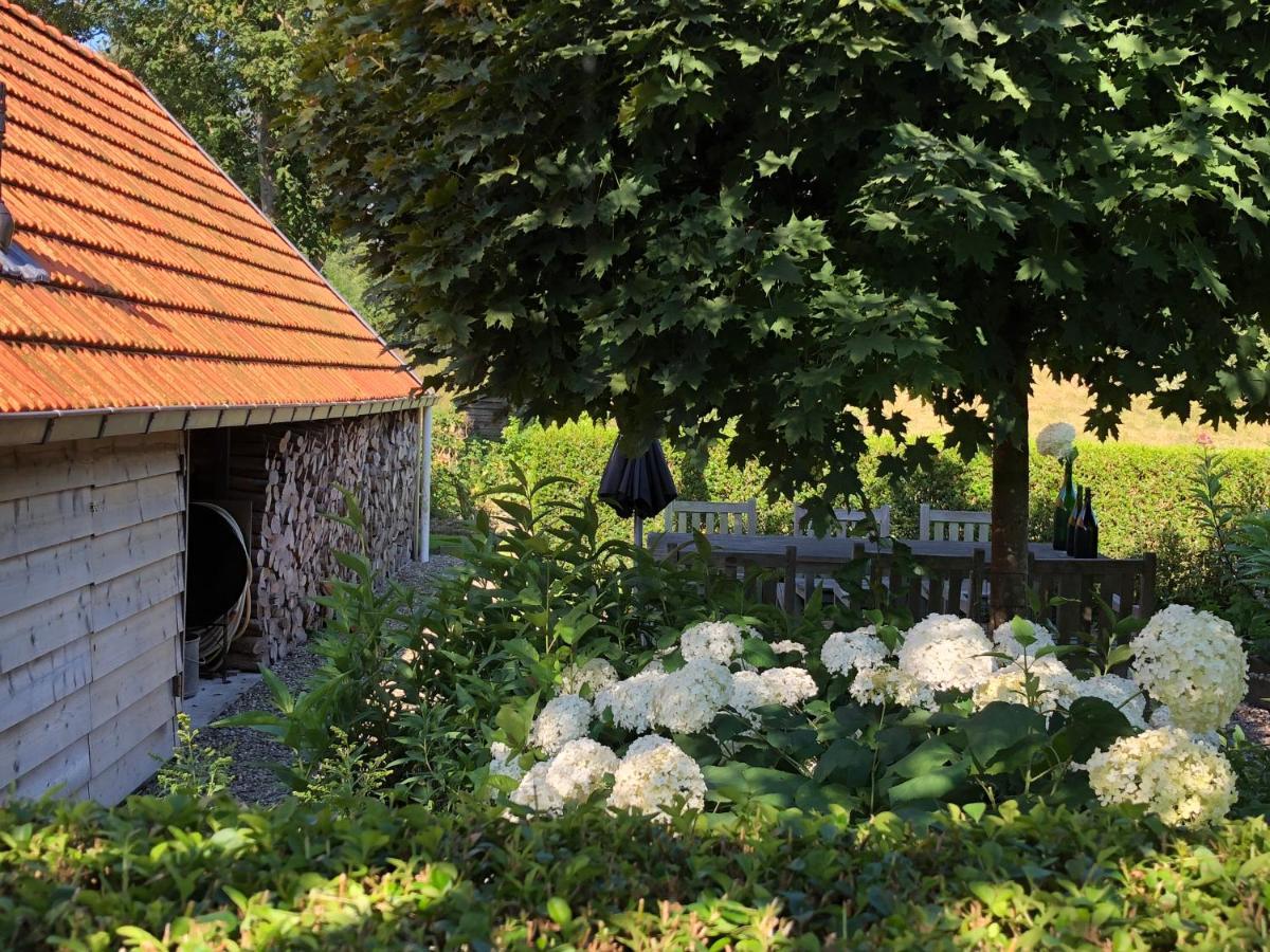 B&B De Tol Hulst Ngoại thất bức ảnh